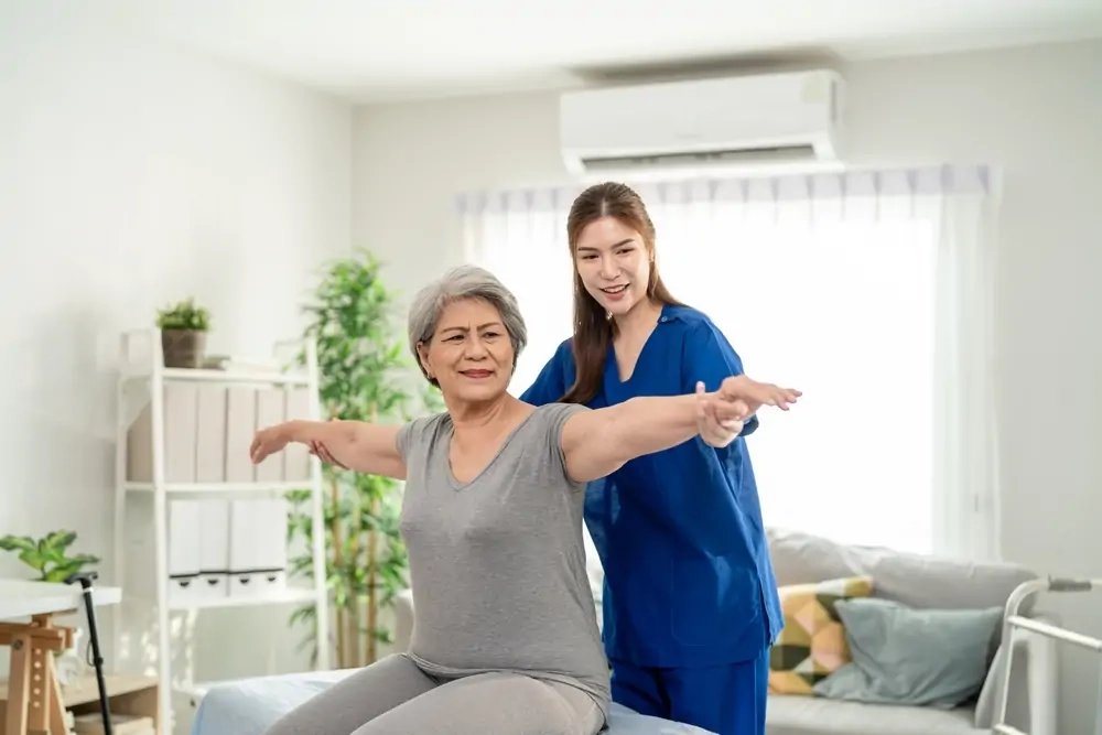 Comment l’ostéopathie peut accompagner la ménopause ?